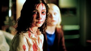 14. Впусти меня (2008)