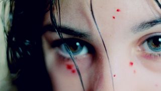 17. Впусти меня (2008)