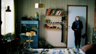 18. Впусти меня (2008)