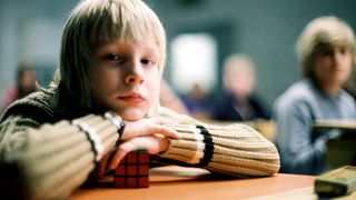 32. Впусти меня (2008)