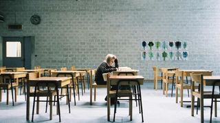 9. Впусти меня (2008)