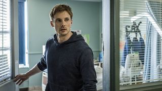 41. Дэмиен (2016)