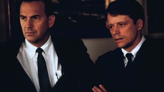 15. Тринадцать дней (2000)