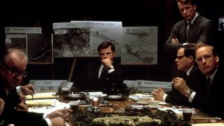 2. Тринадцать дней (2000)