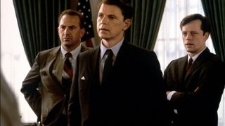 4. Тринадцать дней (2000)