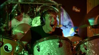 83. Хулиганы и ботаны (1999 — 2000)