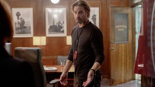 13. Колония (2016 — 2018)