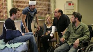 35. В Филадельфии всегда солнечно (2005)