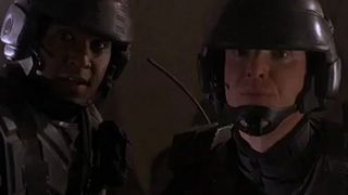 126. Звездный десант (1997)