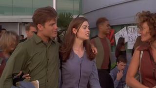 8. Звездный десант (1997)