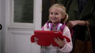 11. Грейс и Фрэнки (2015)