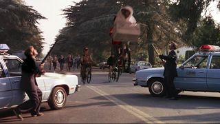 101. Инопланетянин (1982)