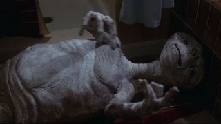 106. Инопланетянин (1982)