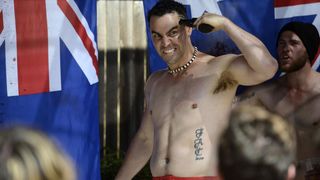 12. Последние часы (2013)