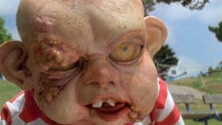 34. Живая мертвечина (1992)