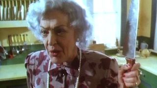 49. Живая мертвечина (1992)