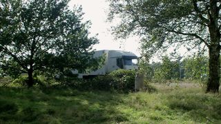 11. Человеческая многоножка (2009)