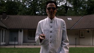 5. Человеческая многоножка (2009)