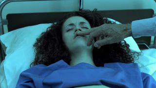 8. Человеческая многоножка (2009)