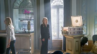 16. Американская готика (2016)