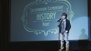 19. Американская готика (2016)