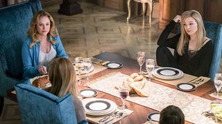 41. Американская готика (2016)