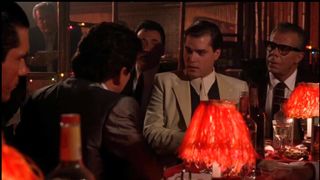 105. Славные парни (1990)