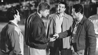 21. Славные парни (1990)