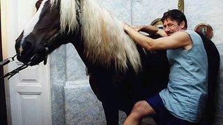 8. 72 метра (2004)