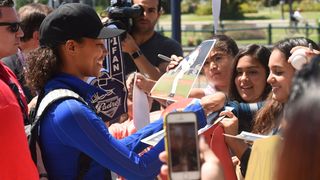 8. Подача (2016 — 2017)