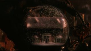 33. Крампус (2015)