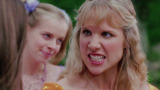 111. Заколдованная Элла (2004)