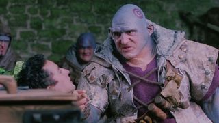 25. Заколдованная Элла (2004)