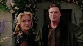 28. Заколдованная Элла (2004)