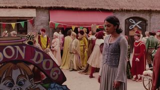 44. Заколдованная Элла (2004)