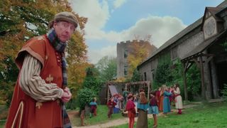 76. Заколдованная Элла (2004)