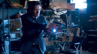 111. Секретные материалы (1993)