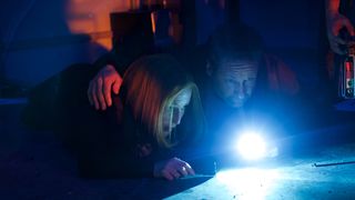 18. Секретные материалы (1993)