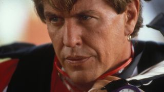 9. Затяжной прыжок (2000)