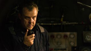 12. Опасное погружение (2015)