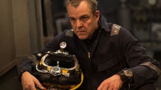 28. Опасное погружение (2015)