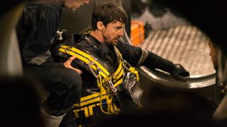 35. Опасное погружение (2015)