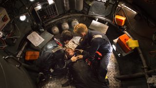 46. Опасное погружение (2015)