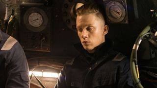 55. Опасное погружение (2015)