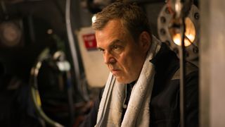 56. Опасное погружение (2015)