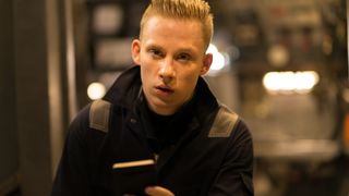 8. Опасное погружение (2015)