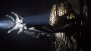 8. Не стучи дважды (2016)