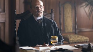 25. Гений (2017)