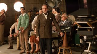 102. Да здравствует Цезарь! (2016)