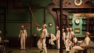 111. Да здравствует Цезарь! (2016)